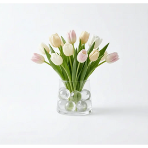 Jumbo clear waterbeads tulip bouquet